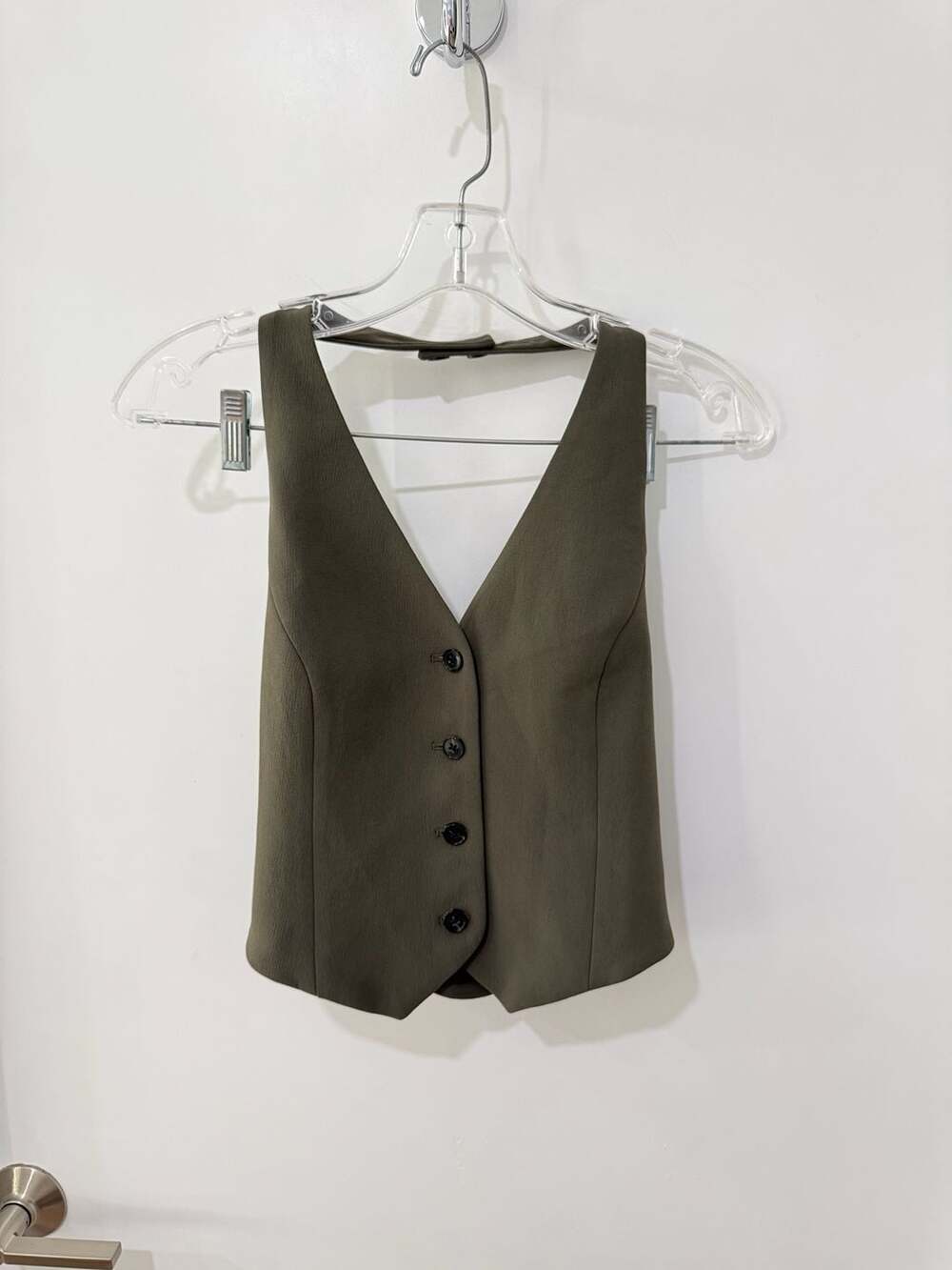 Wilfred Aritzia Vito Vest in Olive Green